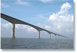 travel4fun - die l�ngste Br�cke der Welt